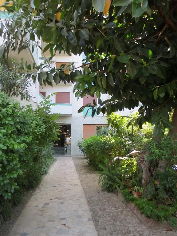 Hibiscus Villa Palermo